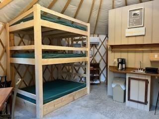 D16 Yurt Interior